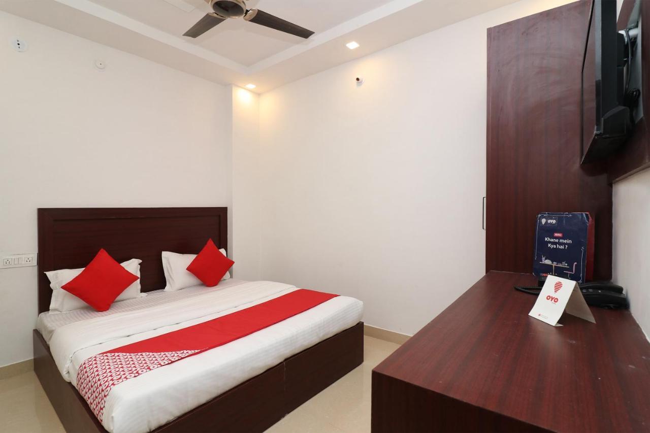 Oyo 1021 Hotel Gayatri Residency Tirath Eksteriør billede