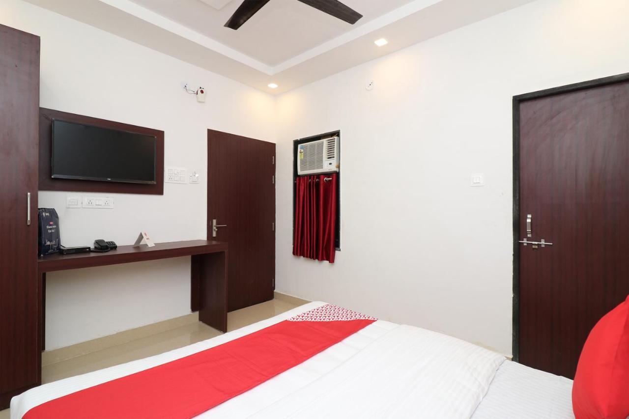 Oyo 1021 Hotel Gayatri Residency Tirath Eksteriør billede