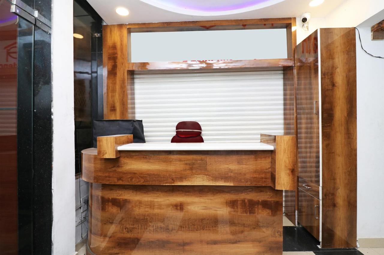 Oyo 1021 Hotel Gayatri Residency Tirath Eksteriør billede
