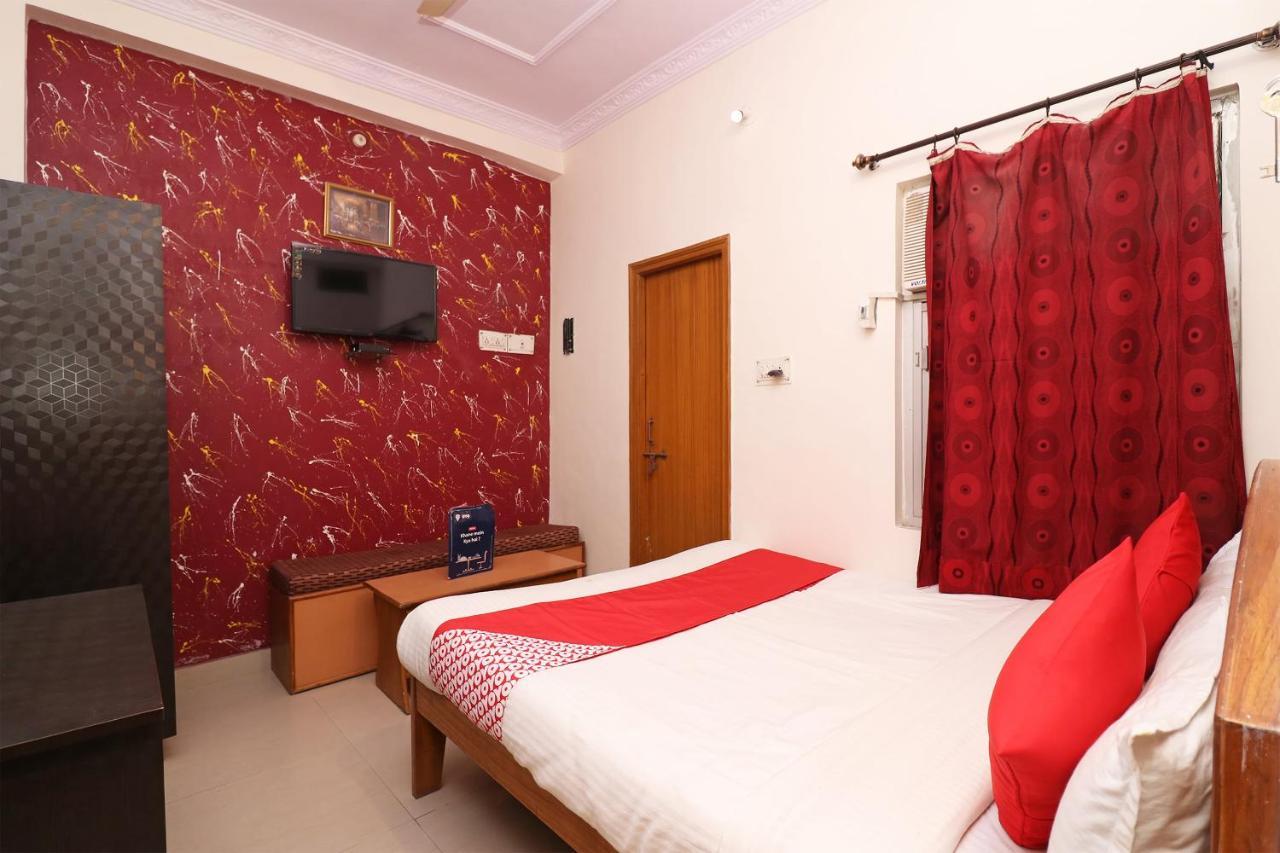 Oyo 1021 Hotel Gayatri Residency Tirath Eksteriør billede